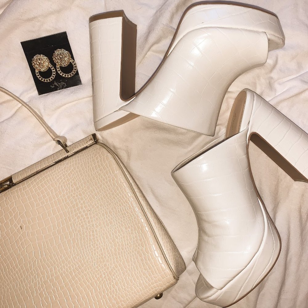Crocodile White Mule Block Heels